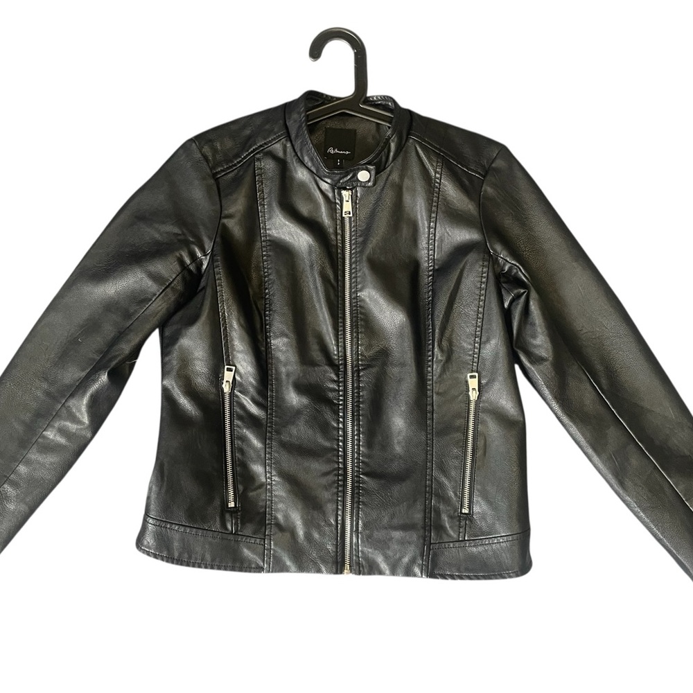 Reitman’s Women's Black Leather Jacket